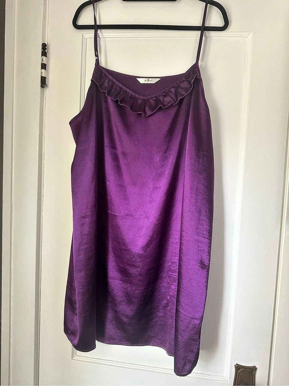 Agnes Ornida Purple Ruffle Nightgown Size 3X Like New